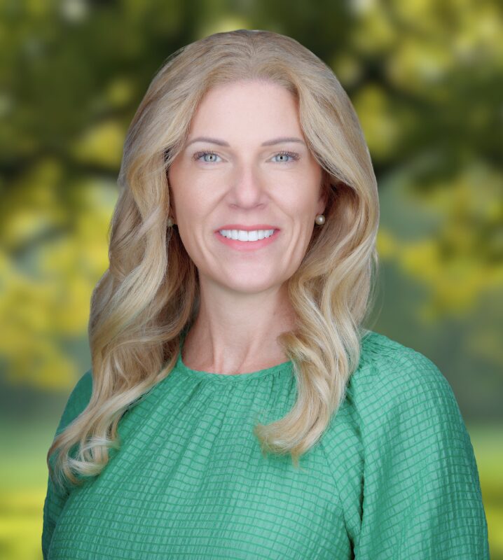 Rebekah Miller headshot